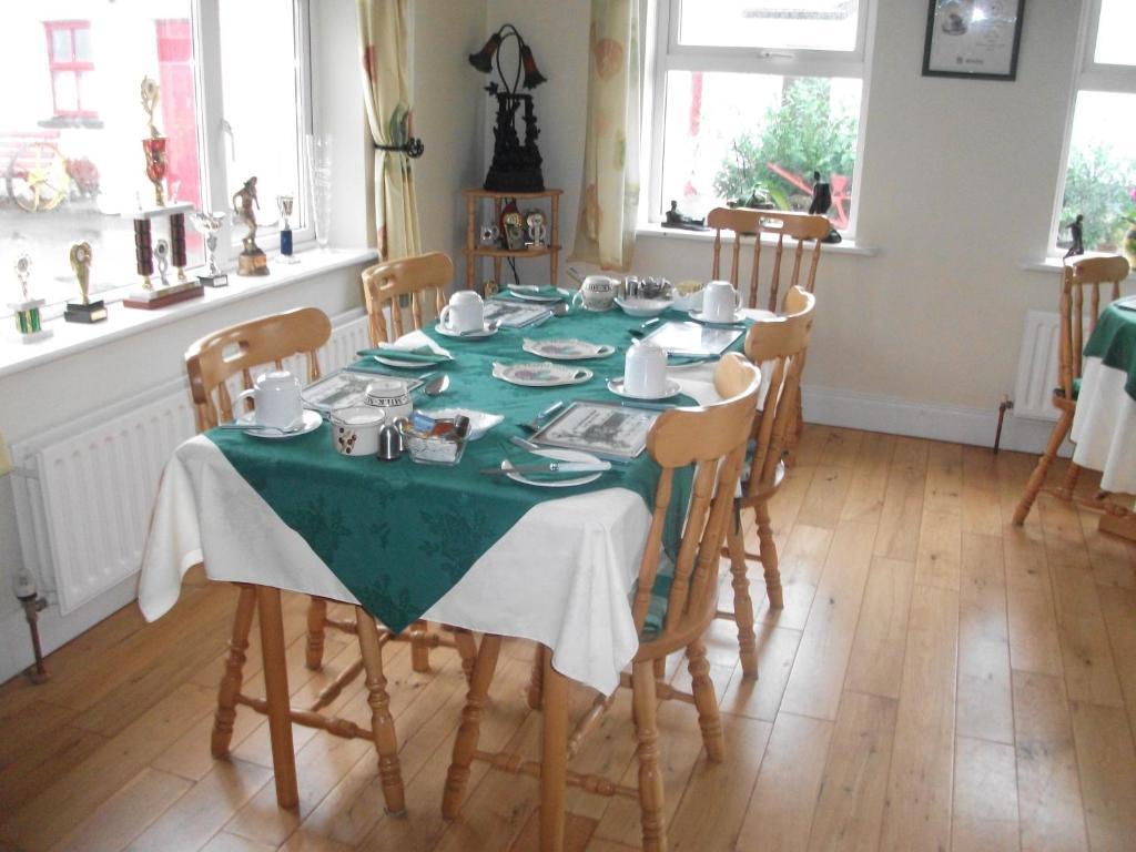Rocksberry Bed & Breakfast Castlebar Exterior photo